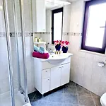 Apartman Olivia - & Pool Near Split & Trogir *