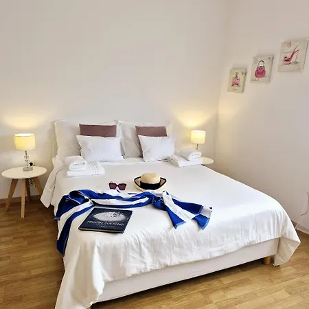 Olivia Apartment Kastela