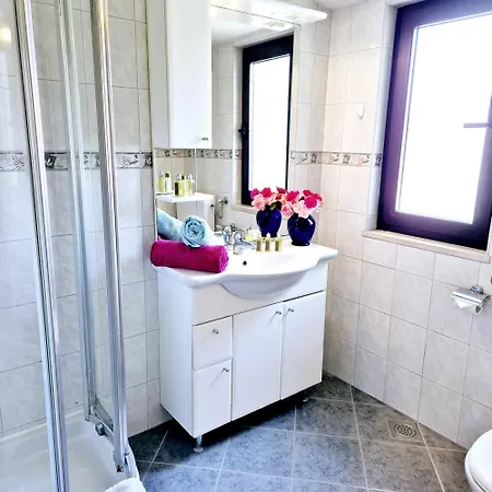 Apartment Olivia *