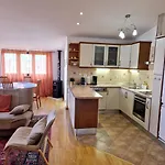 Apartman Olivia - & Pool Near Split & Trogir Kaštela