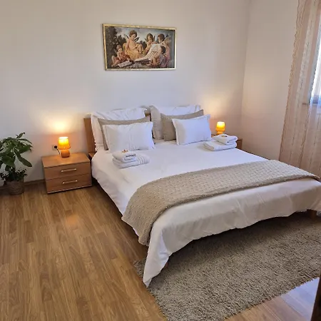 Appartement Villa Olivia - Beach & Pool Apartments Near Split & Trogir