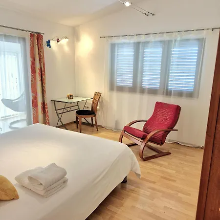 Villa Olivia - Beach & Pool Apartments Near Split & Trogir Appartement Kaštela