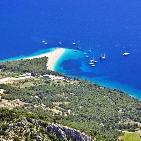 Olivia - & Pool Near Split & Trogir *