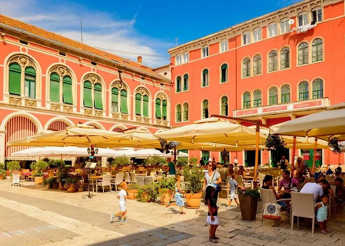 Villa Olivia - Beach & Pool Apartments Near Split & Trogir Appartement Kaštela