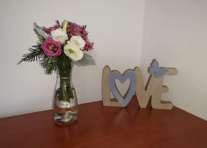 Villa Olivia - Beach & Pool Apartments Near Split & Trogir Appartement *